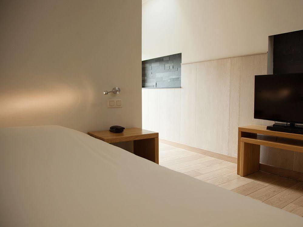 Boardhousing Lovaina Exterior foto